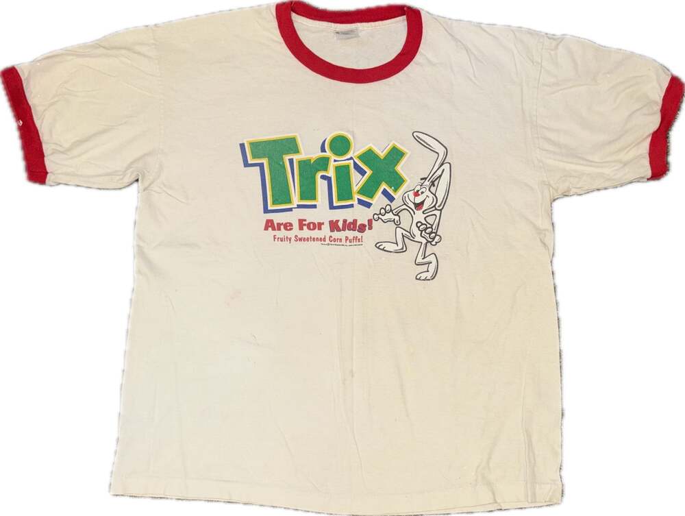 Vintage Trix Rabbit Cereal Ringer T-Shirt XL Anvil Made in USA